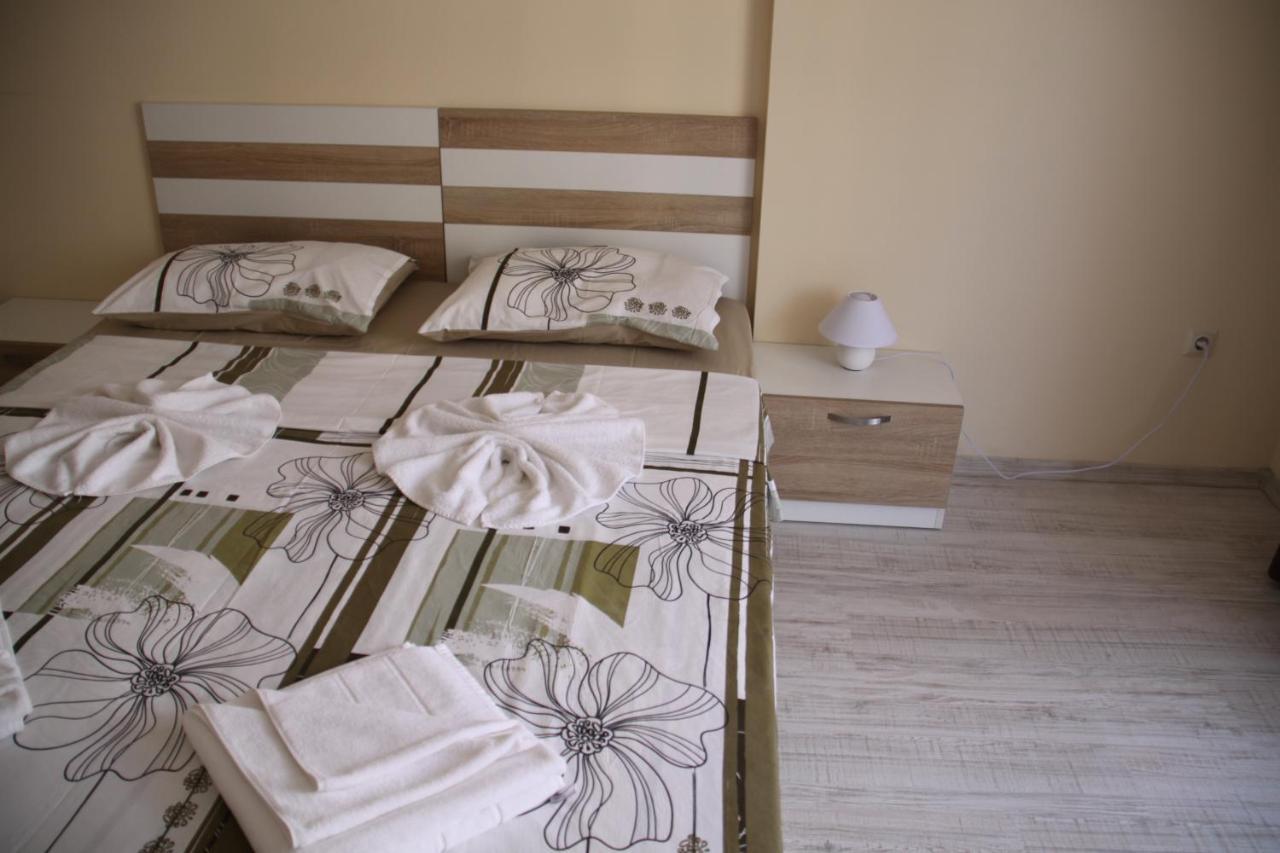 Golden Dunes Primorsko Apartments Værelse billede